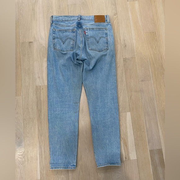 Levi’s High Rise Wedgie Skinny Denim - Picture 3 of 4